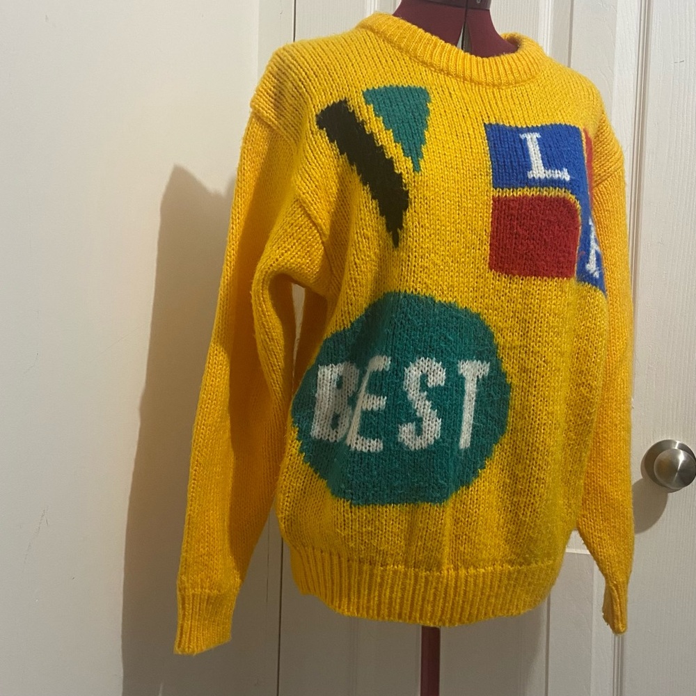 Vintage Women Knitted Wool Colorful Graphic Sweater. Size S. Used.